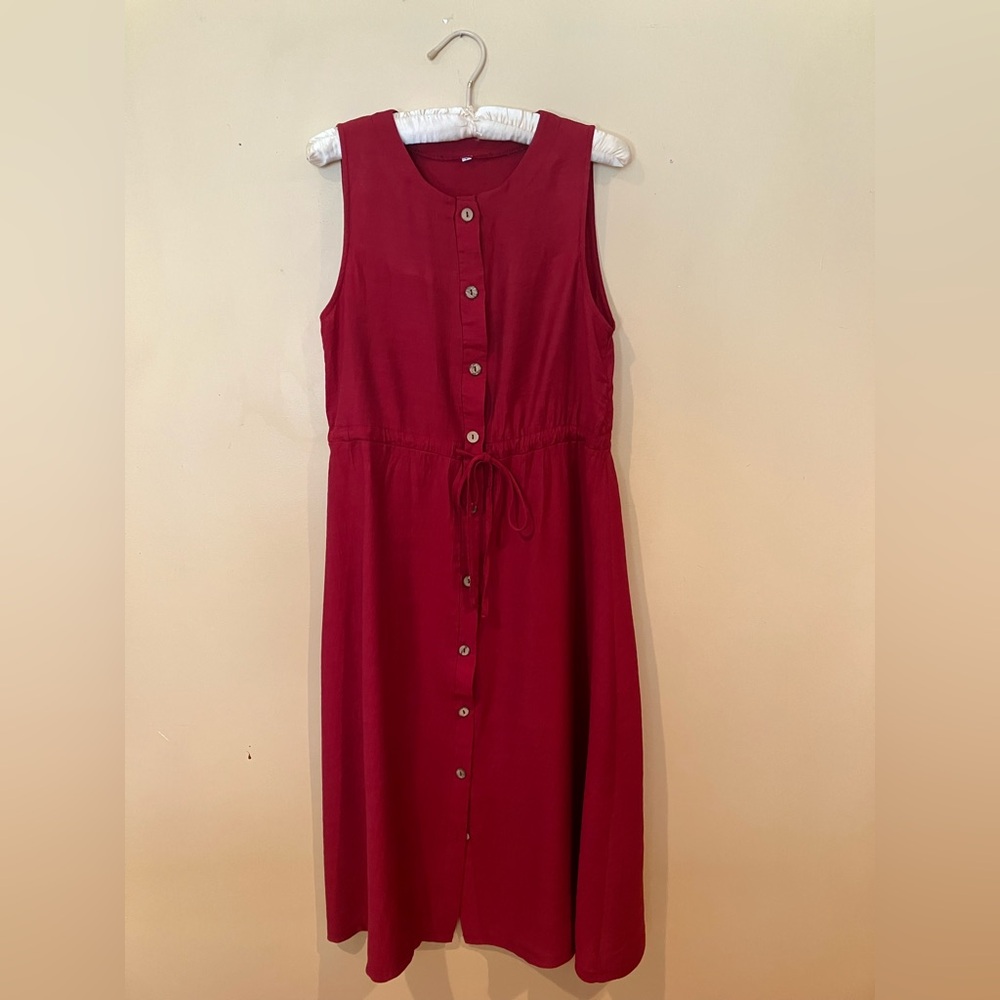 Women’s Pretty Red Sleeveless Button Down Dress, Size L
